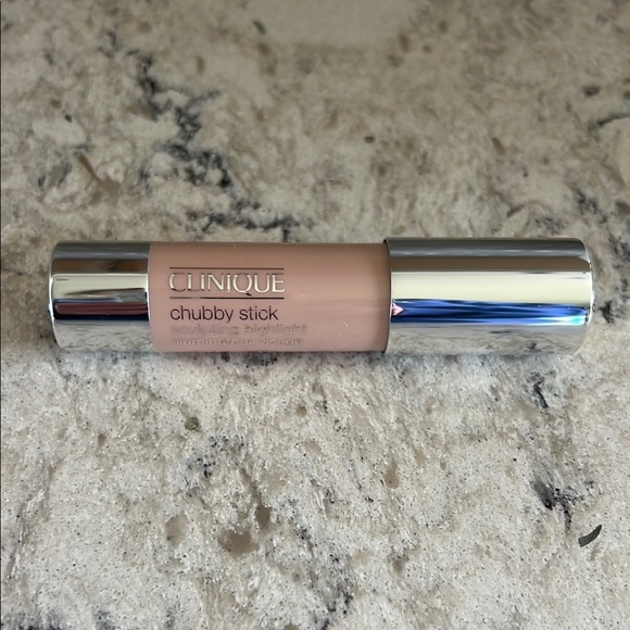 Clinique Chubby Stick Sculpting Highlight - Hefty Highlight - FULL SIZE, NEW - Picture 1 of 4
